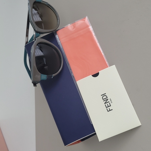 NWT FF0063S Fendi Metropolis - Picture 2 of 8